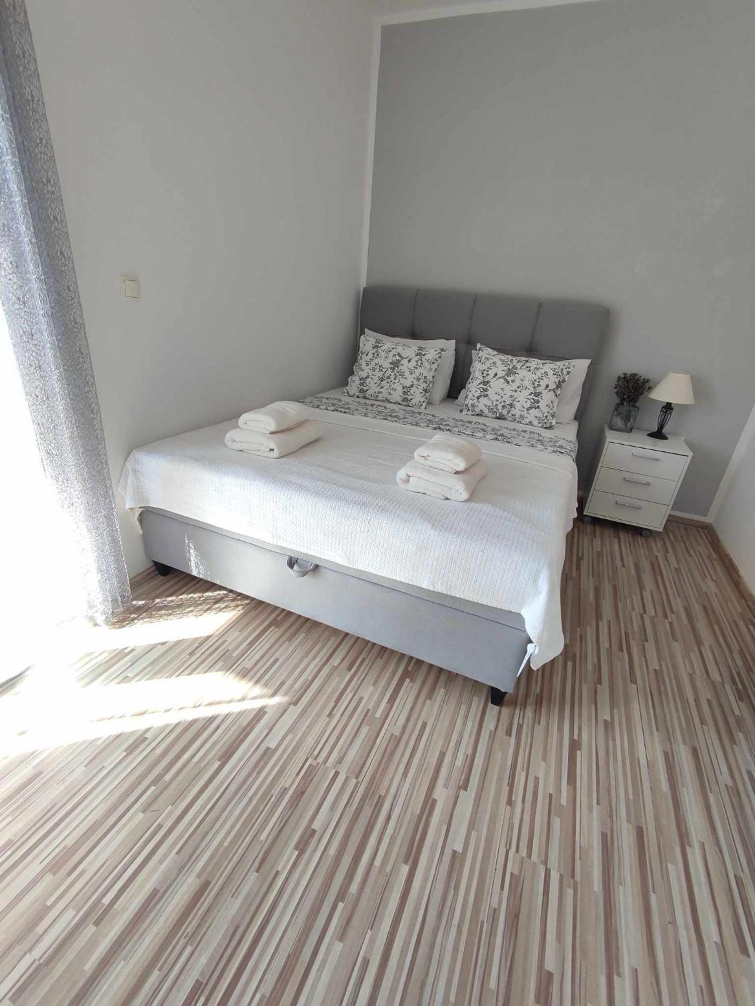 Three Lions Apartment Number 2 بولا المظهر الخارجي الصورة