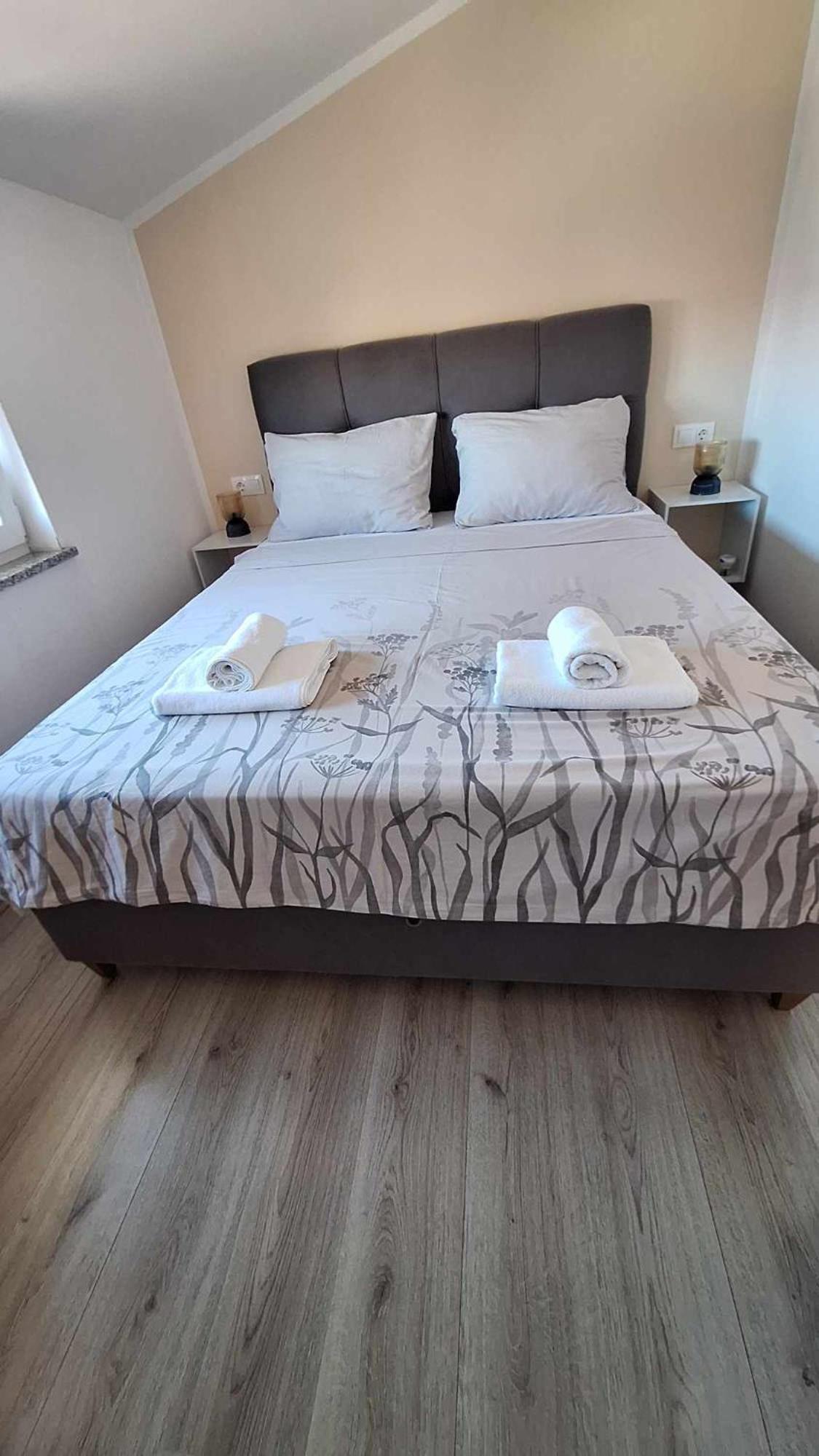 Three Lions Apartment Number 2 بولا المظهر الخارجي الصورة